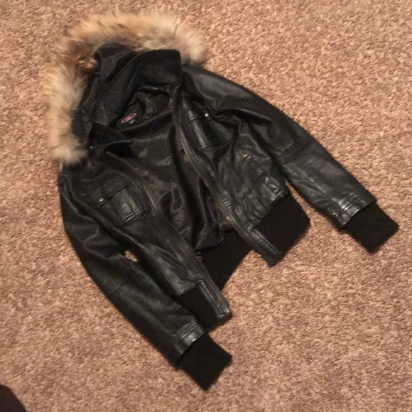 Leather Jacket - Picture 4 of 4